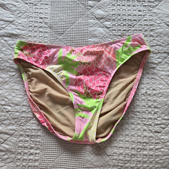 Lilly Pulitzer Pink and Green Pineapple Print Swimsuit Tripical | 12 - Picture 2 of 9